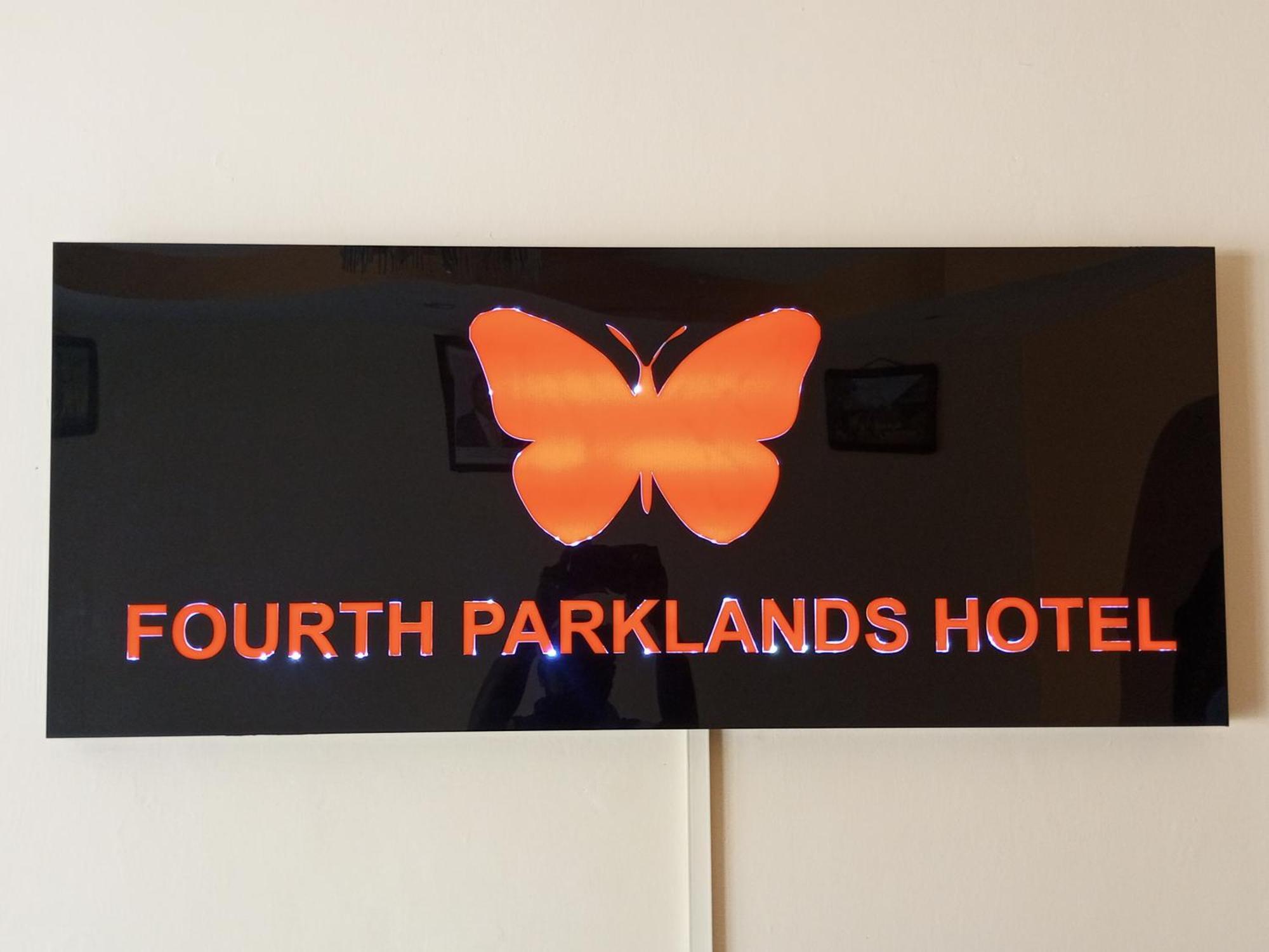 Fourth Parklands Hotel ナイロビ エクステリア 写真