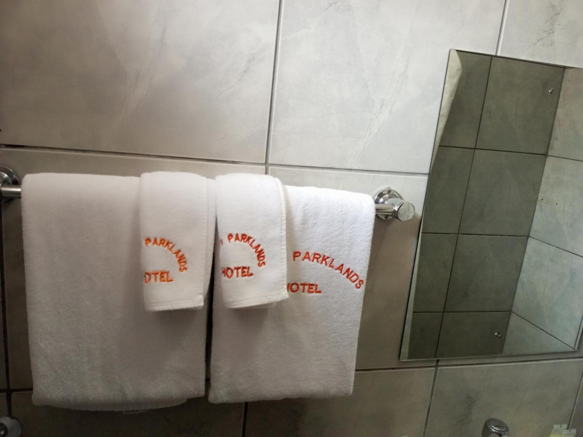 Fourth Parklands Hotel ナイロビ エクステリア 写真