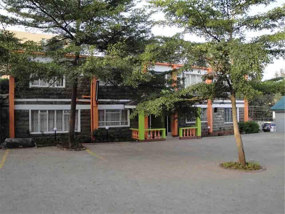 Fourth Parklands Hotel ナイロビ エクステリア 写真